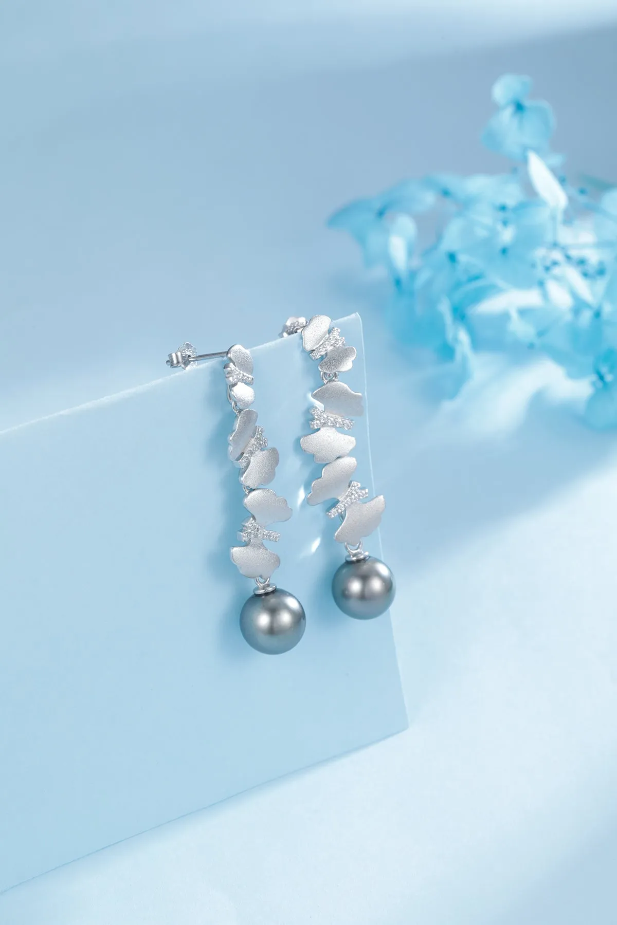 8-9mm Tahitian Pearl & Dancing Butterfly Earrings