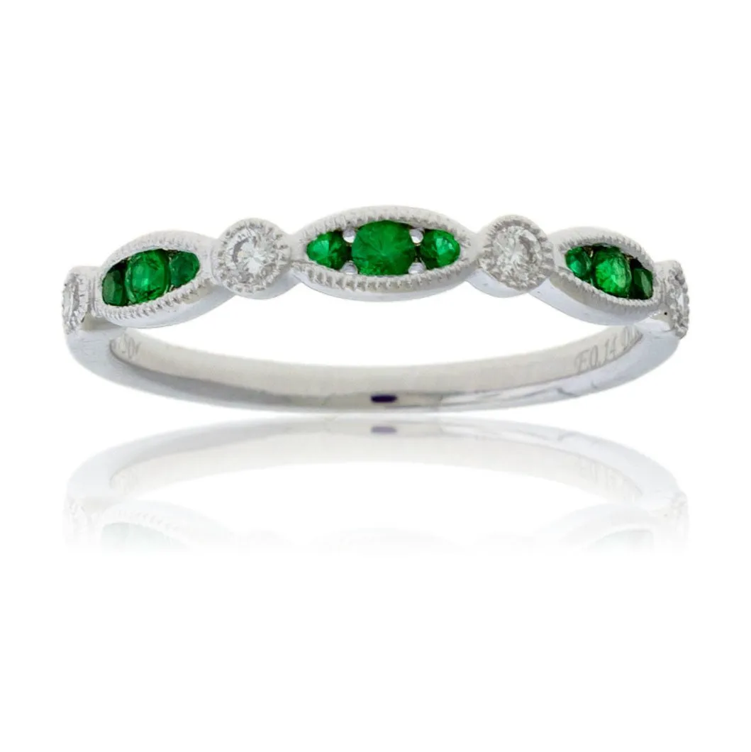 Alternating Emerald & Diamond Band