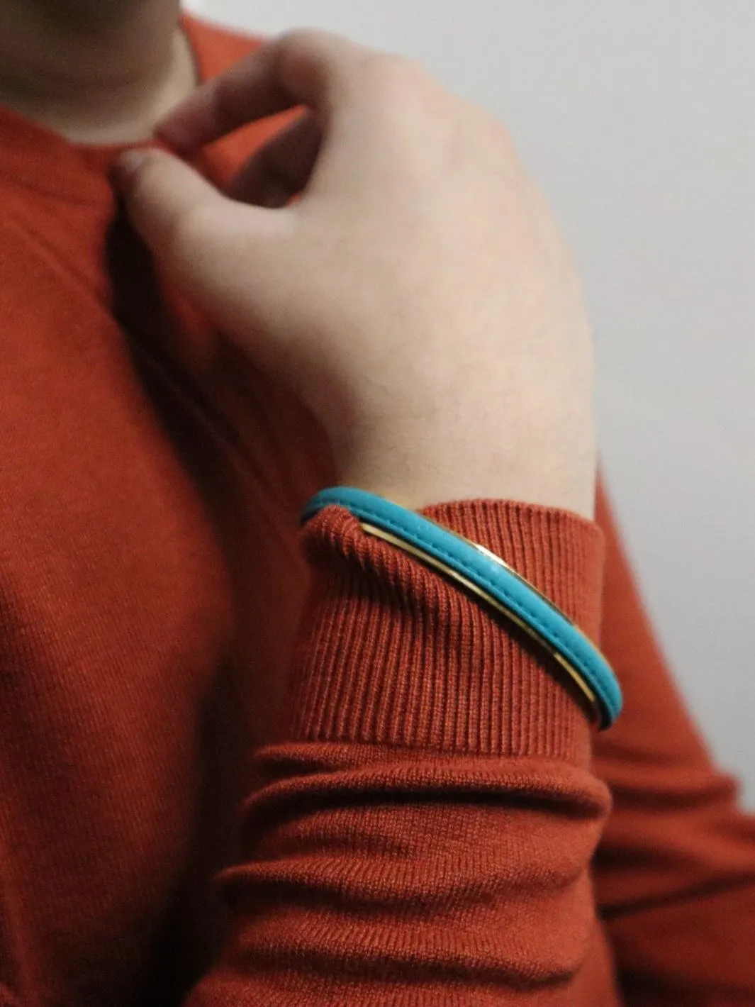 Azure Sunburst: Adjustable Cuff Bracelet with Teal Cork Bark and Gold Cuff