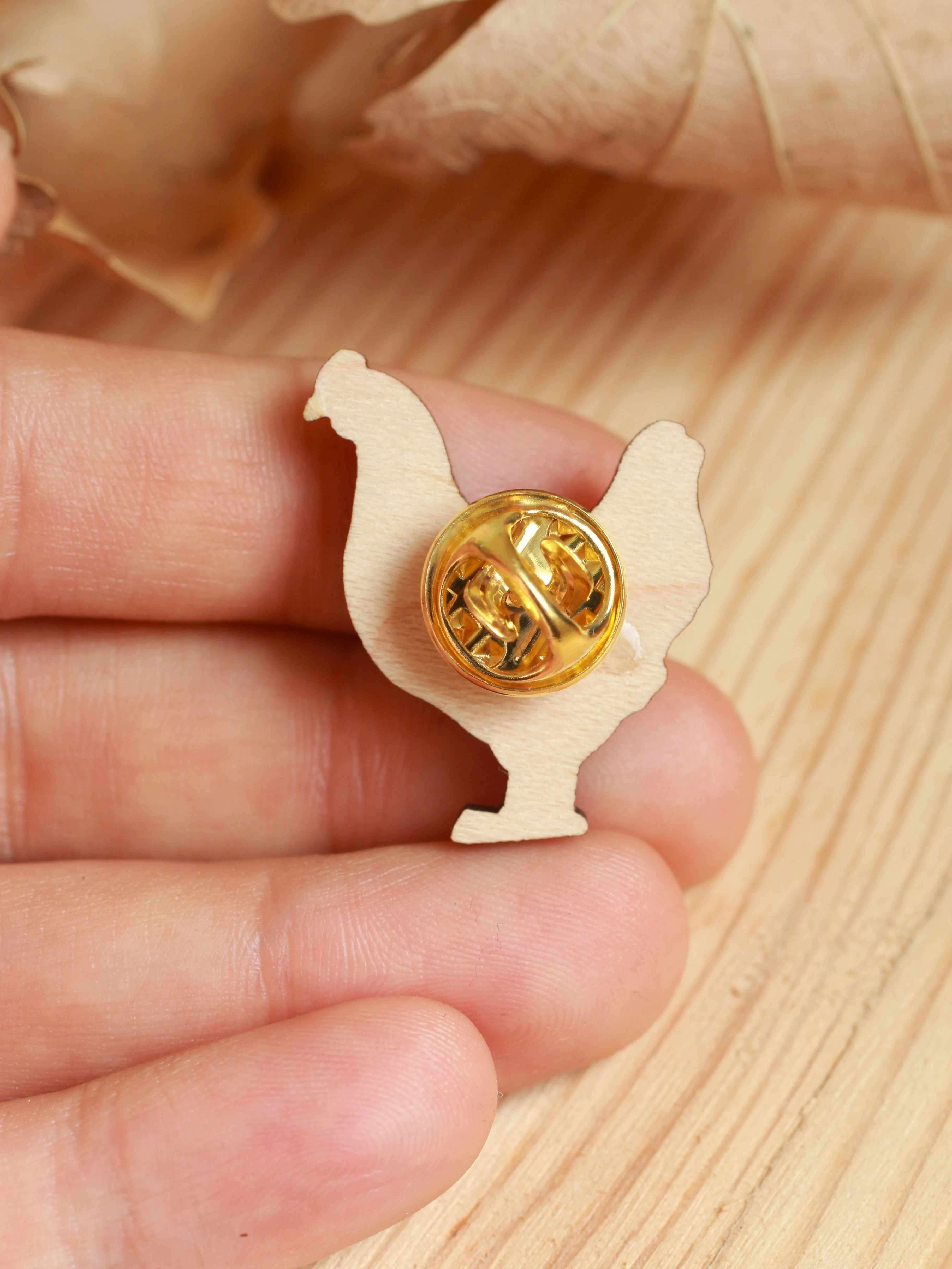 Chicken pin - wooden hen brooch