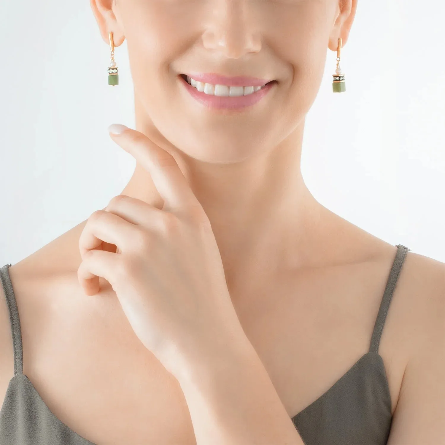 Coeur De Lion GeoCUBE® Fusion Gold Green and Pearl Earrings