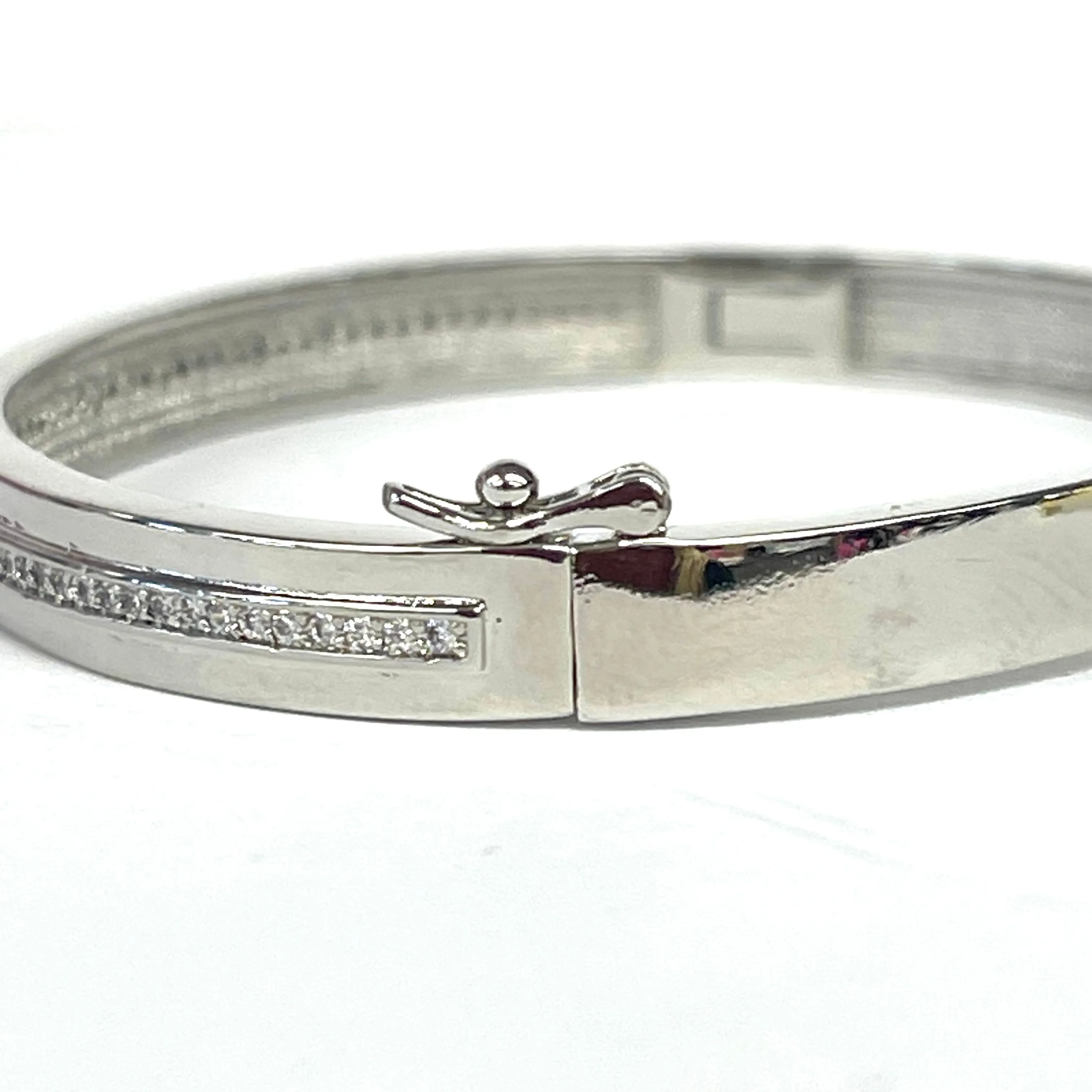 CZ Crystal Line Bangle