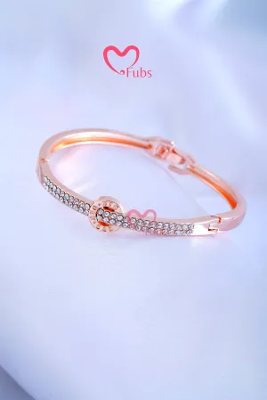 Diamond Gleam Gold Bracelet