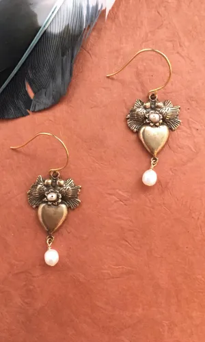 GASPARIAN Lovebird Pearl Earrings