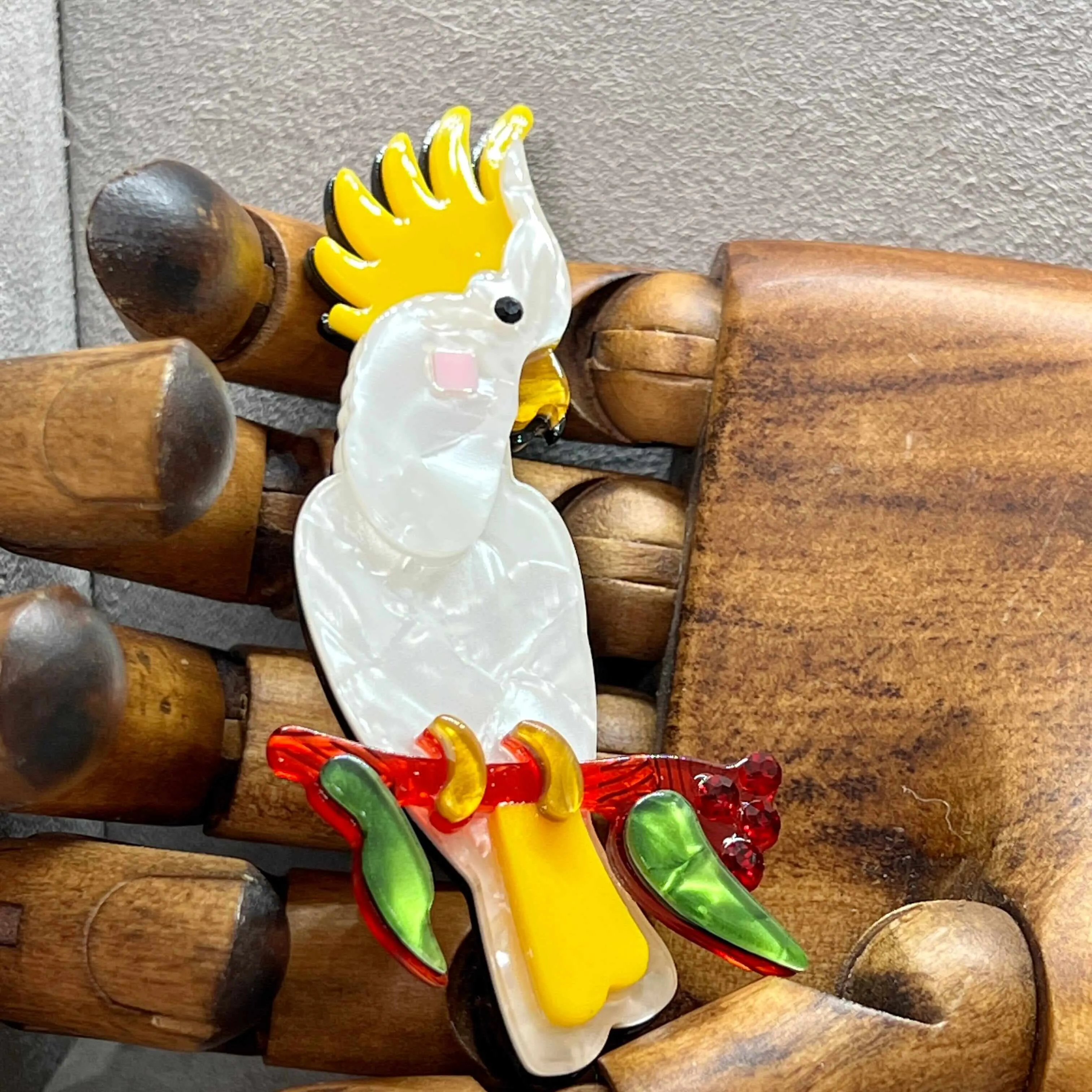 Handmade Acrylic Art Brooch - The cockatoo