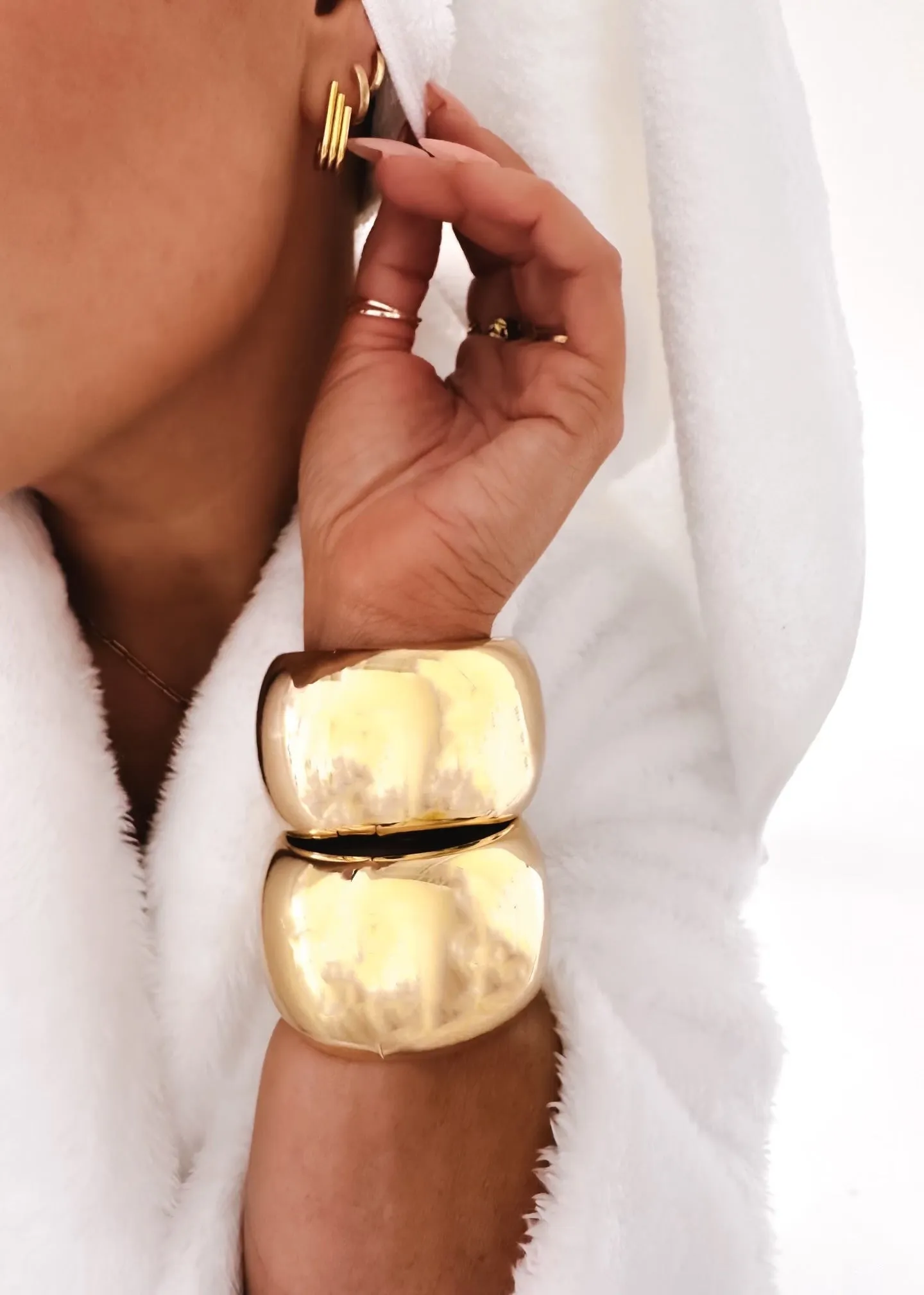 JUANITA STATEMENT CUFF BRACELET