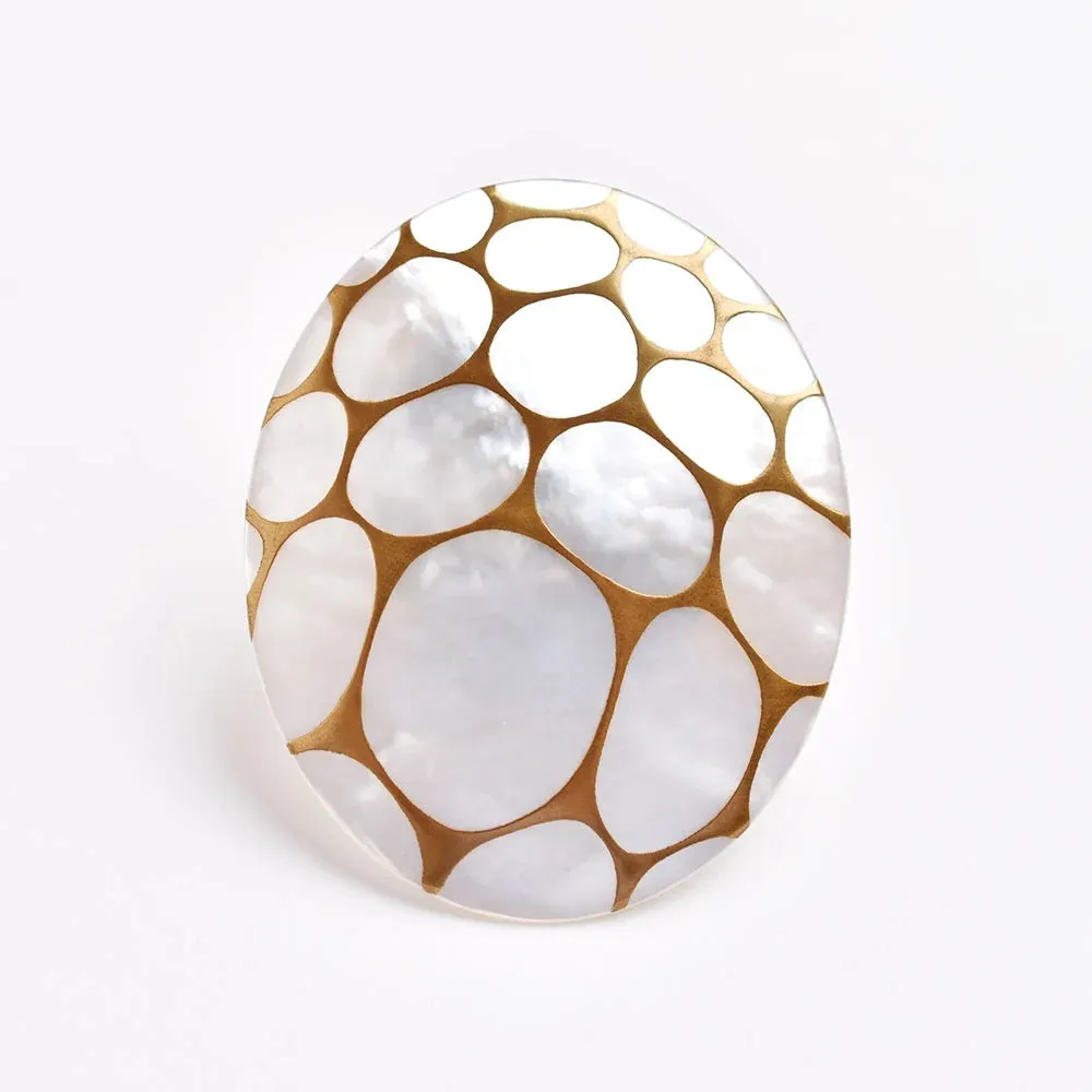 Maki-e Urushi Lacquer Brooch - White South Sea Pearl Shell / Thread Pattern  -, Traditional Japanese Urushi Lacquer Jewelry