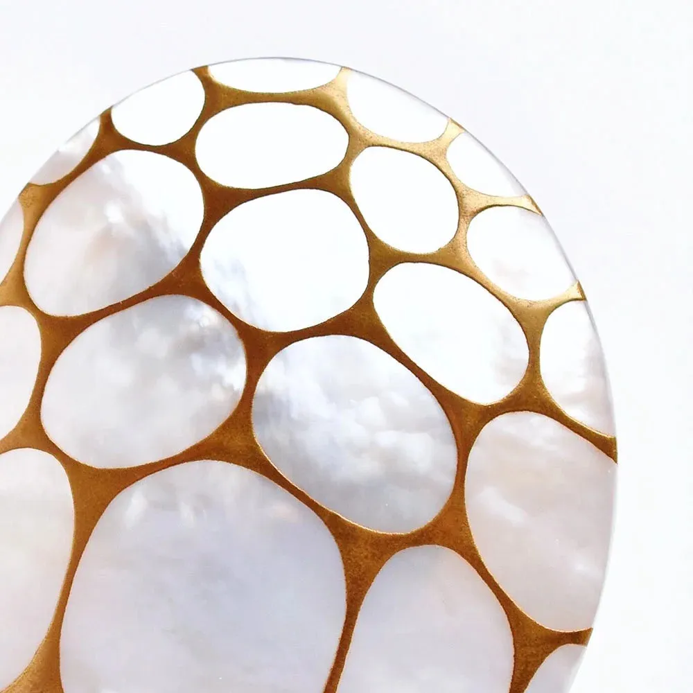 Maki-e Urushi Lacquer Brooch - White South Sea Pearl Shell / Thread Pattern  -, Traditional Japanese Urushi Lacquer Jewelry