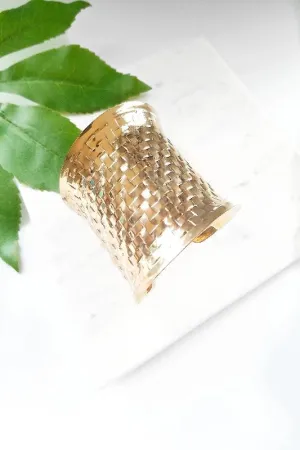 METAL BRAID PATTERN CUFF