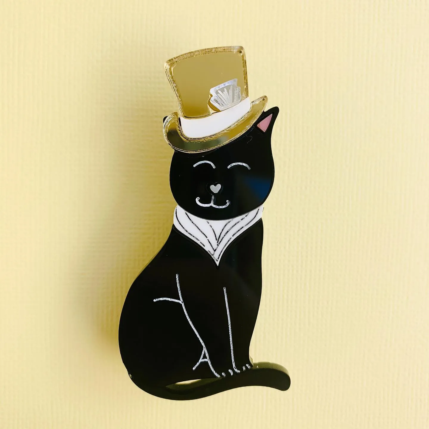 Mr Catsby black kitty brooch