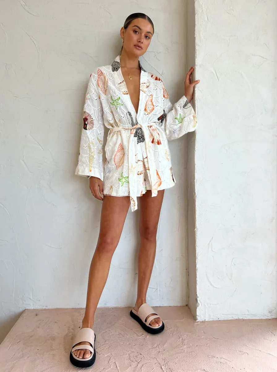 Palm Noosa Ace of Spades Robe in Shells