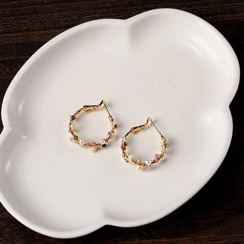 Pearl Winding Small Circle Earrings