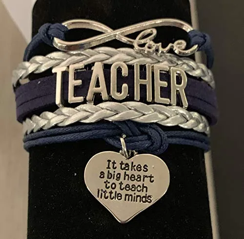 Teacher Charm Bracelet- It Takes a Big Heart to Teach Little Minds