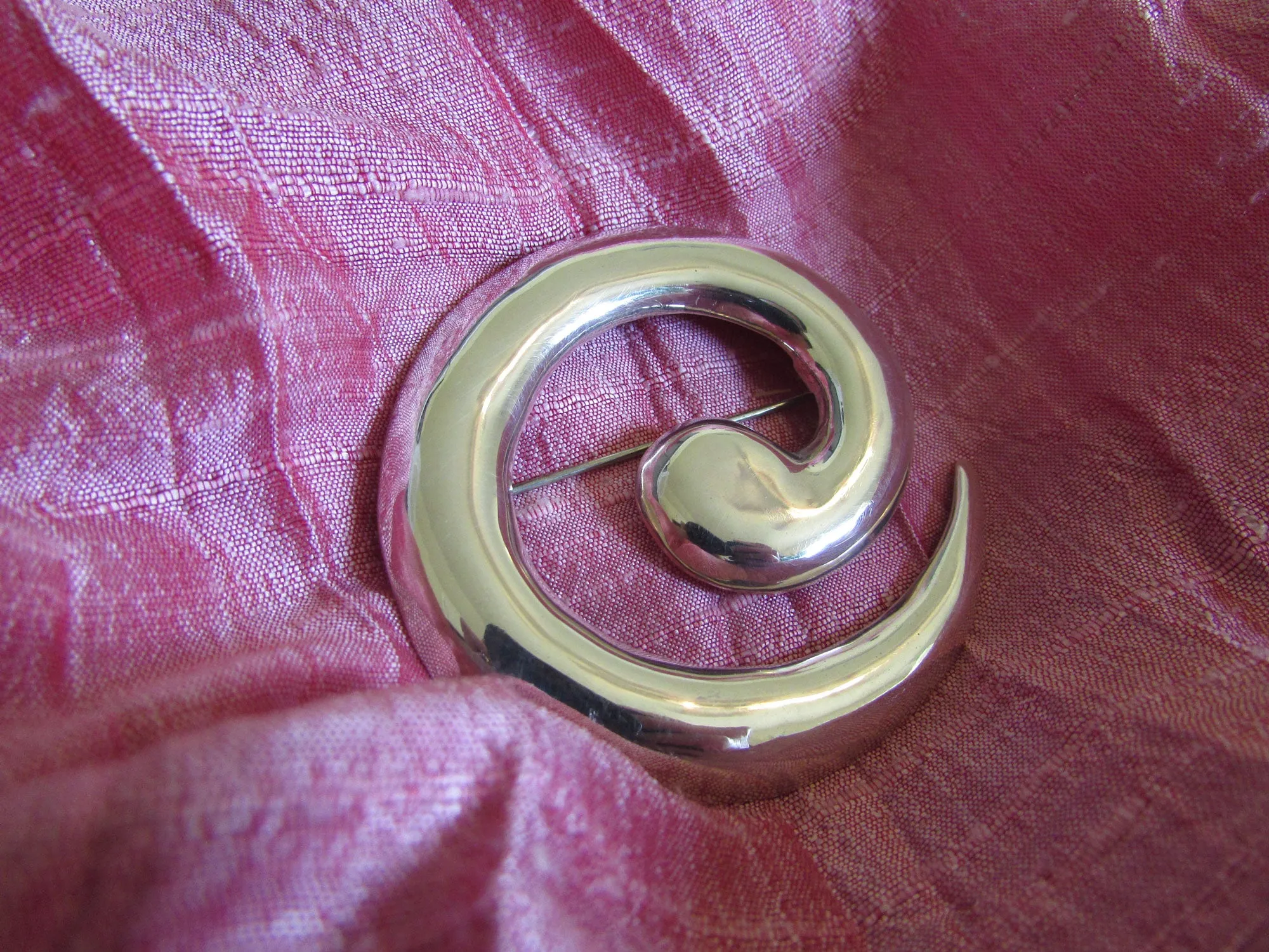 Vintage Swirl Pendant & Brooch